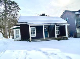 113 Church St, Corning, OH 43730