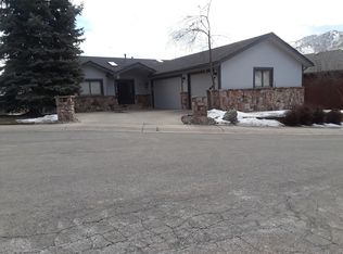 421 Choke Cherry Ct, Golden, CO 80403