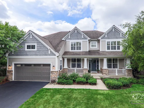 716 Mayfield Ct, Naperville, IL 60565