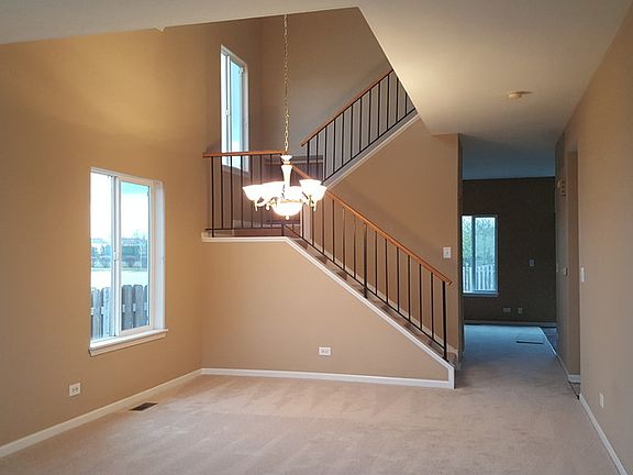 4th image of 2202 Margaret Dr