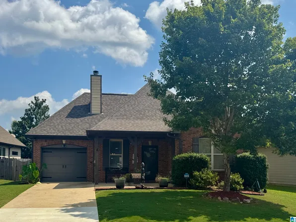 1291 Washington Dr, Moody, AL 35004