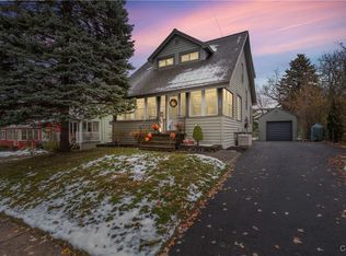 259 Homecroft Rd, Syracuse, NY 13206