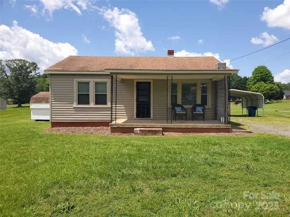 3558 Sunset Grill St, Connelly Springs, NC 28612