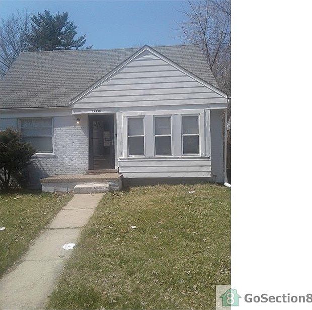 1st image of 19445 Greydale Ave