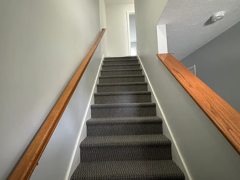 72 Lee St #B — Photo 4
