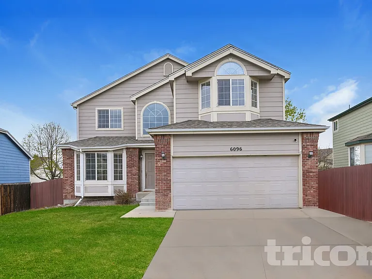 6096 S Shawnee St — Photo 1