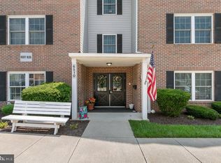 6510 Ridenour Way E APT 2D, Sykesville, MD 21784