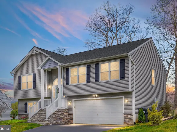 28 Amelia Ct, Fredericksburg, VA 22405