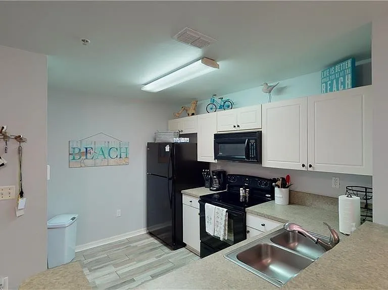 15433 Bellamar Cir #1016 — Photo 5