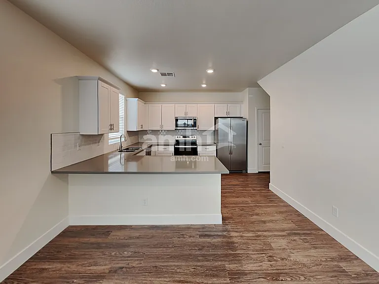 21427 S 231st Way — Photo 4