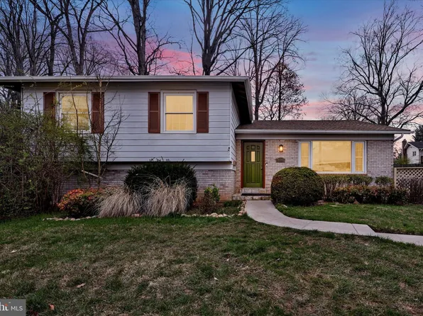 4400 Bestor Dr, Rockville, MD 20853