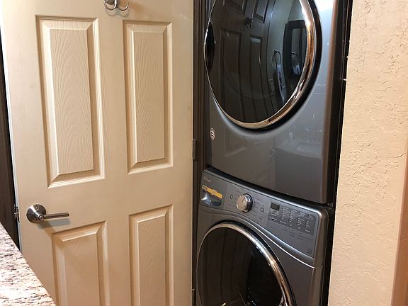 5th image of 3655 Seaside Dr APT 428