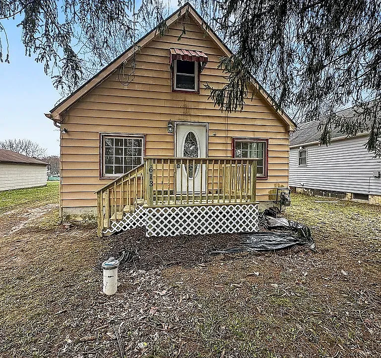 613 N Raccoon Rd