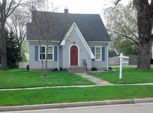 315 N Main St, Reeseville, WI 53579