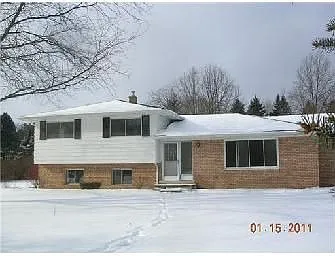 8220 Brandywine Ln photo 1