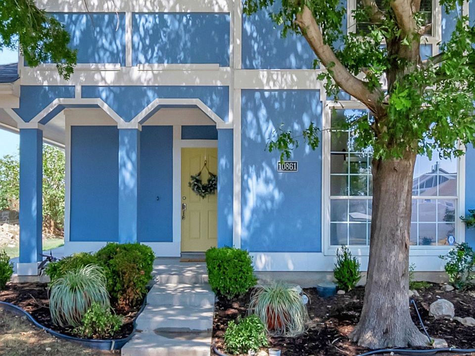 1st image of 10861 Colonial Heights Ln