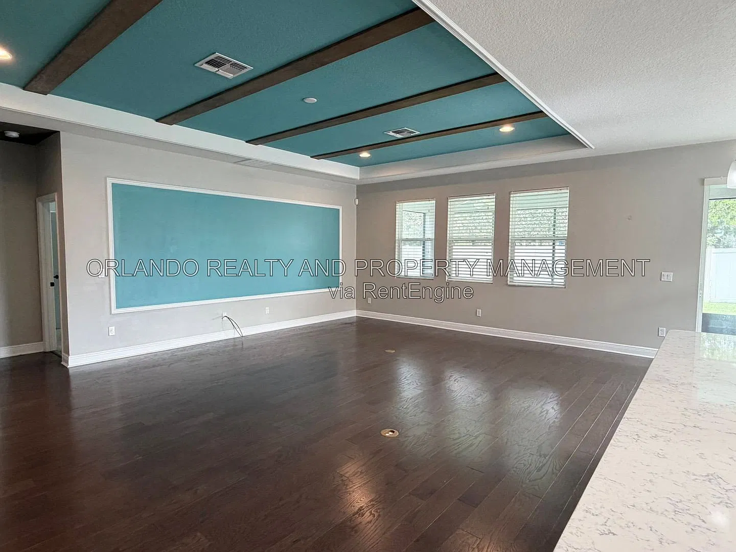 4 bed, 4.0 bath, 3545 sqft, $2,799 — Photo 3