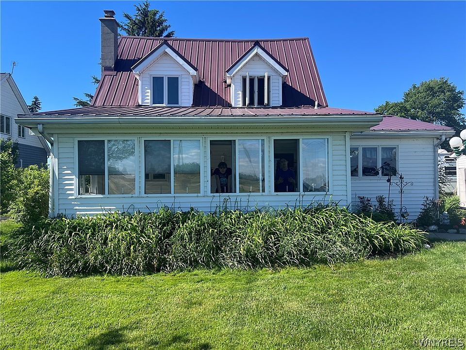 1st image of 2655 Lake Rd