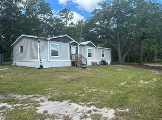 13781 NE 52nd Place Rd, Silver Springs, FL 34488