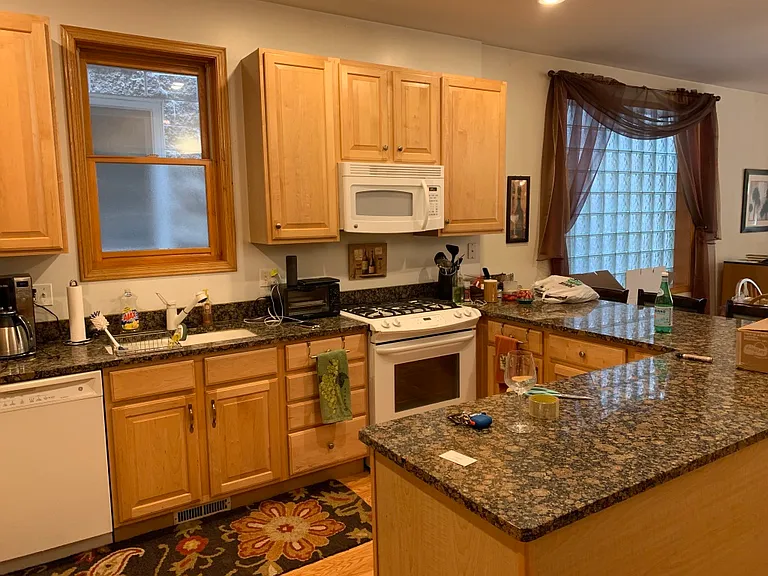 628 W Wrightwood Ave #3E — Photo 15