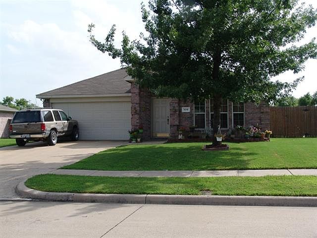 1st image of 1016 Canyon Lake Dr