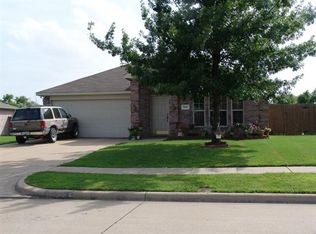 1016 Canyon Lake Dr, Wylie, TX 75098