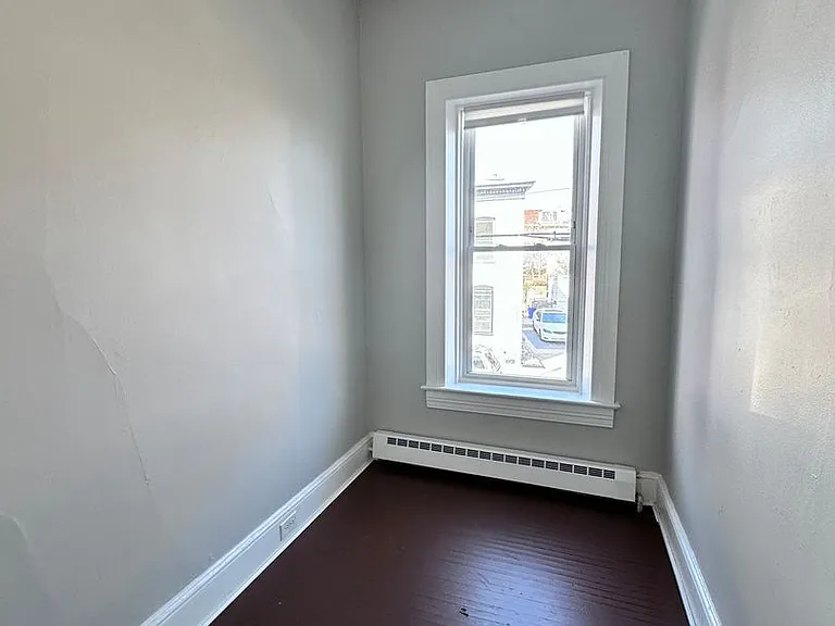 312 W North Street — Photo 19