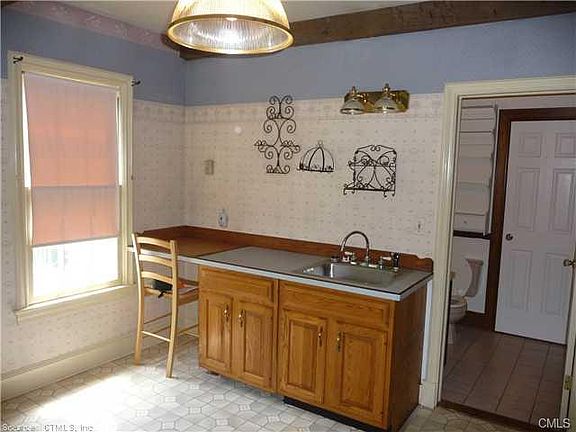 2nd image of 147 Westfield Ave