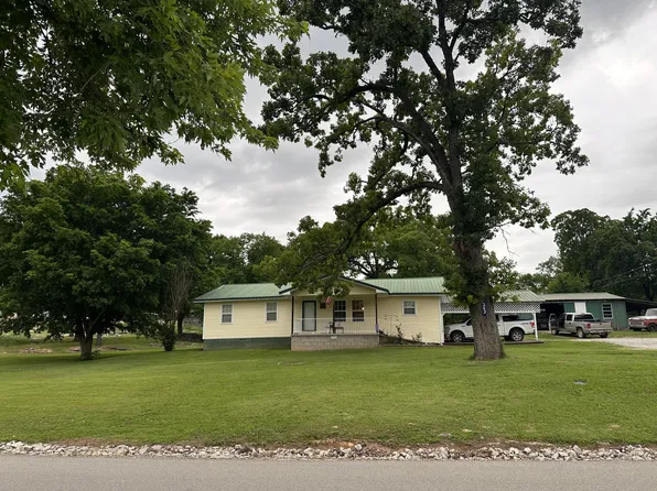 243 Pearl Dr, Mount Pleasant, AR 72561