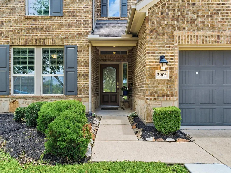 2003 Sunset Terrace Ln — Photo 37