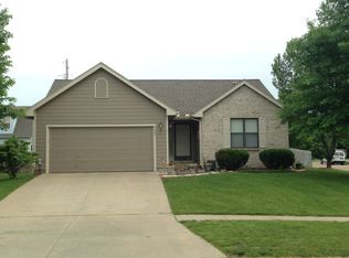 5657 SW 35th St, Topeka, KS 66614
