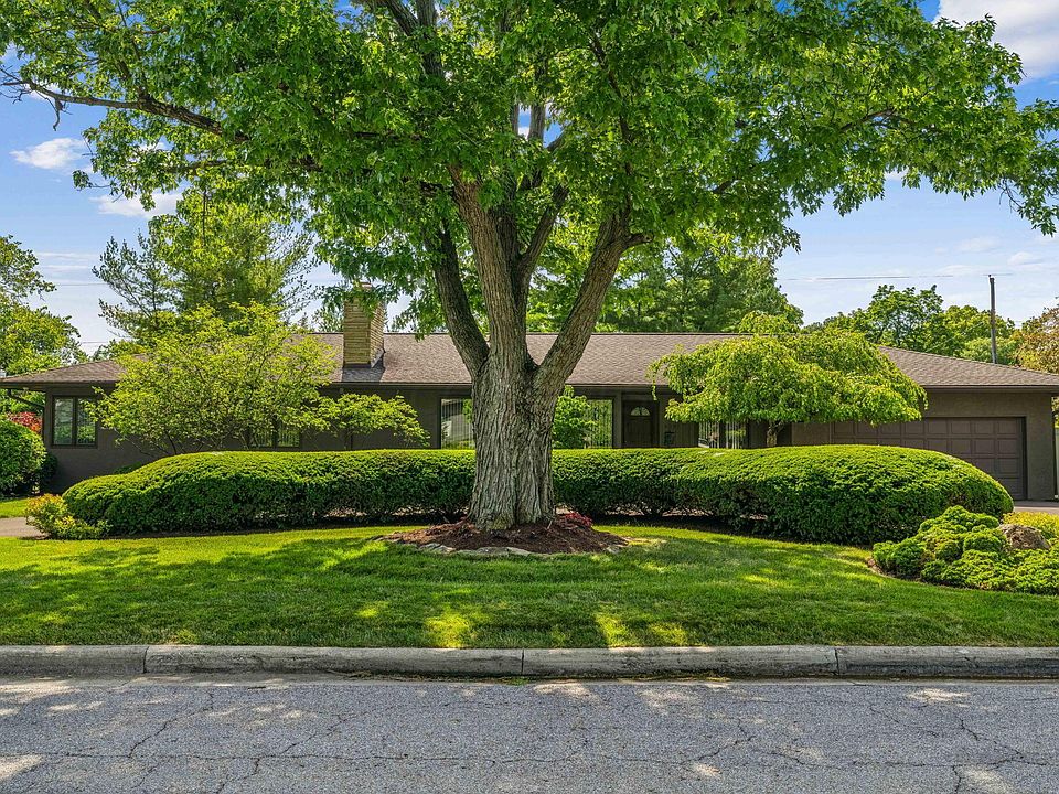 1st image of 4027 Lyon Dr