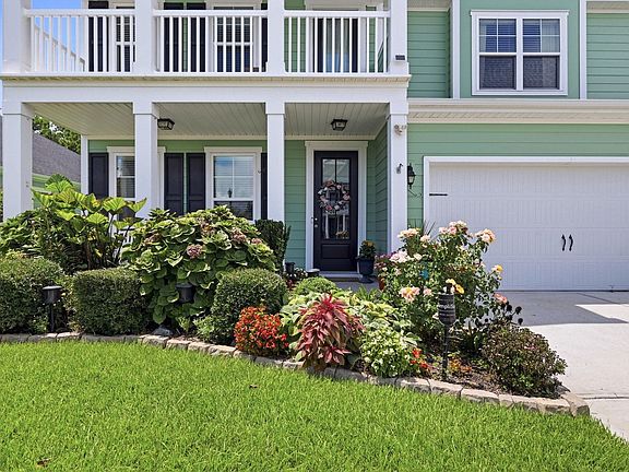4th image of 1481 Parish Way