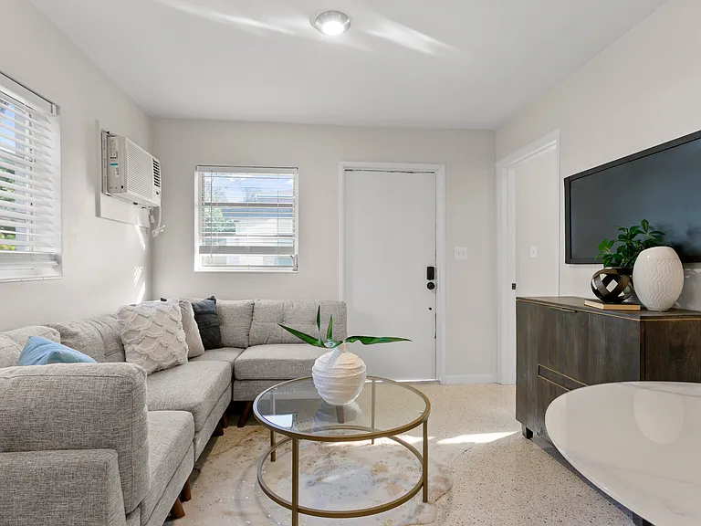 67 Davis Blvd #1 — Photo 10