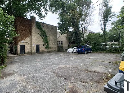 3440 Brown St NW — Photo 8
