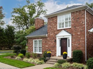 614 Windsor Keep Dr, Lyndon, KY