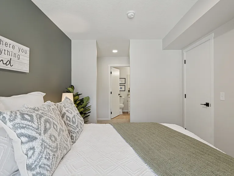 69 Mission Rd SW — Photo 55
