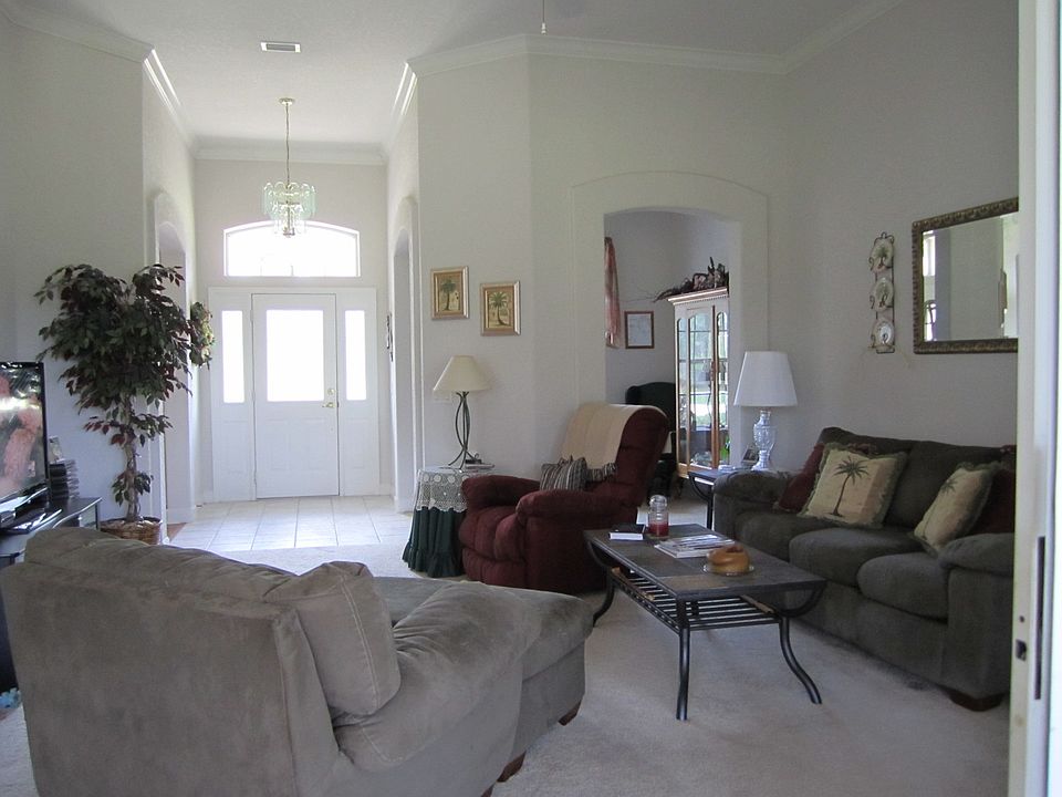 1st image of 2770 Poinciana Dr