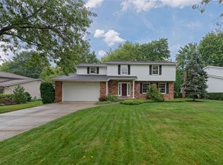 37102 Deer Run Rd, Solon, OH 44139