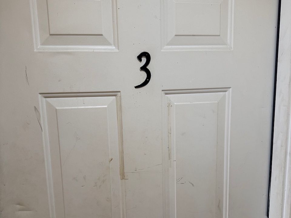 2nd image of 103 Nathan Cir NW #3