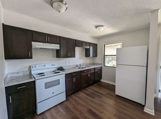 2 Bedroom / 1 Bathroom Apartment in the Heart of Batesville!, Batesville, AR 72501