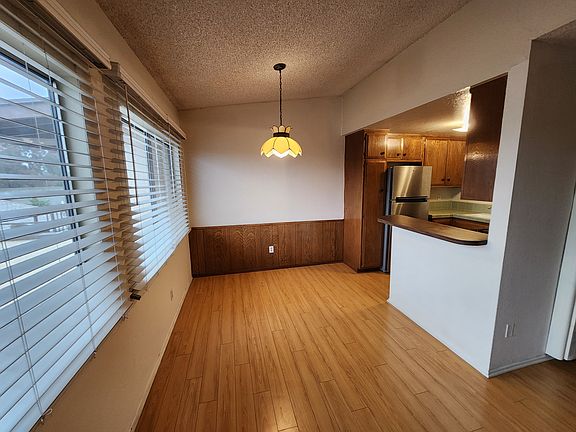 3rd image of 1754 Euclid St APT E