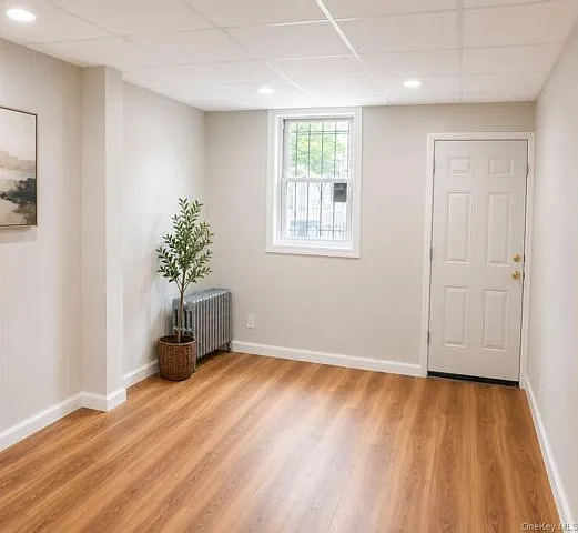2 bed, 1.0 bath, 1860 sqft, $2,500 — Photo 2