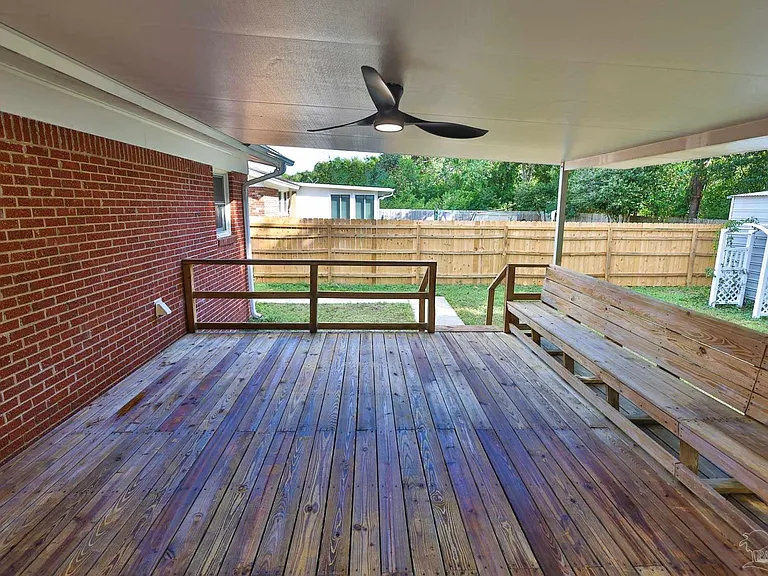 3795 Summer Dr — Photo 47