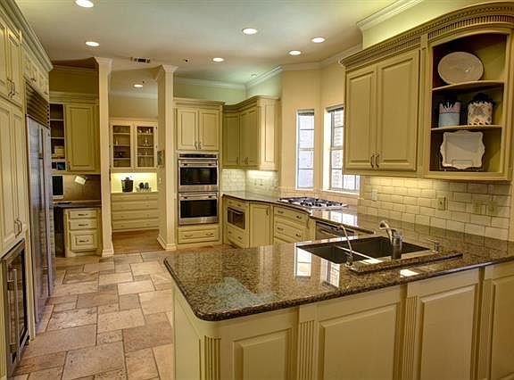 3rd image of 12143 Elysian Ct