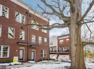 434 Holmwood Dr NE, Washington, DC 20017