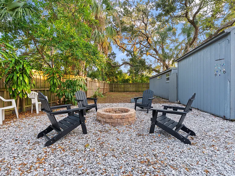 1108 Colleton Dr #1 — Photo 19