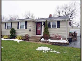 74 Crestview Ave, Cheektowaga, NY 14225