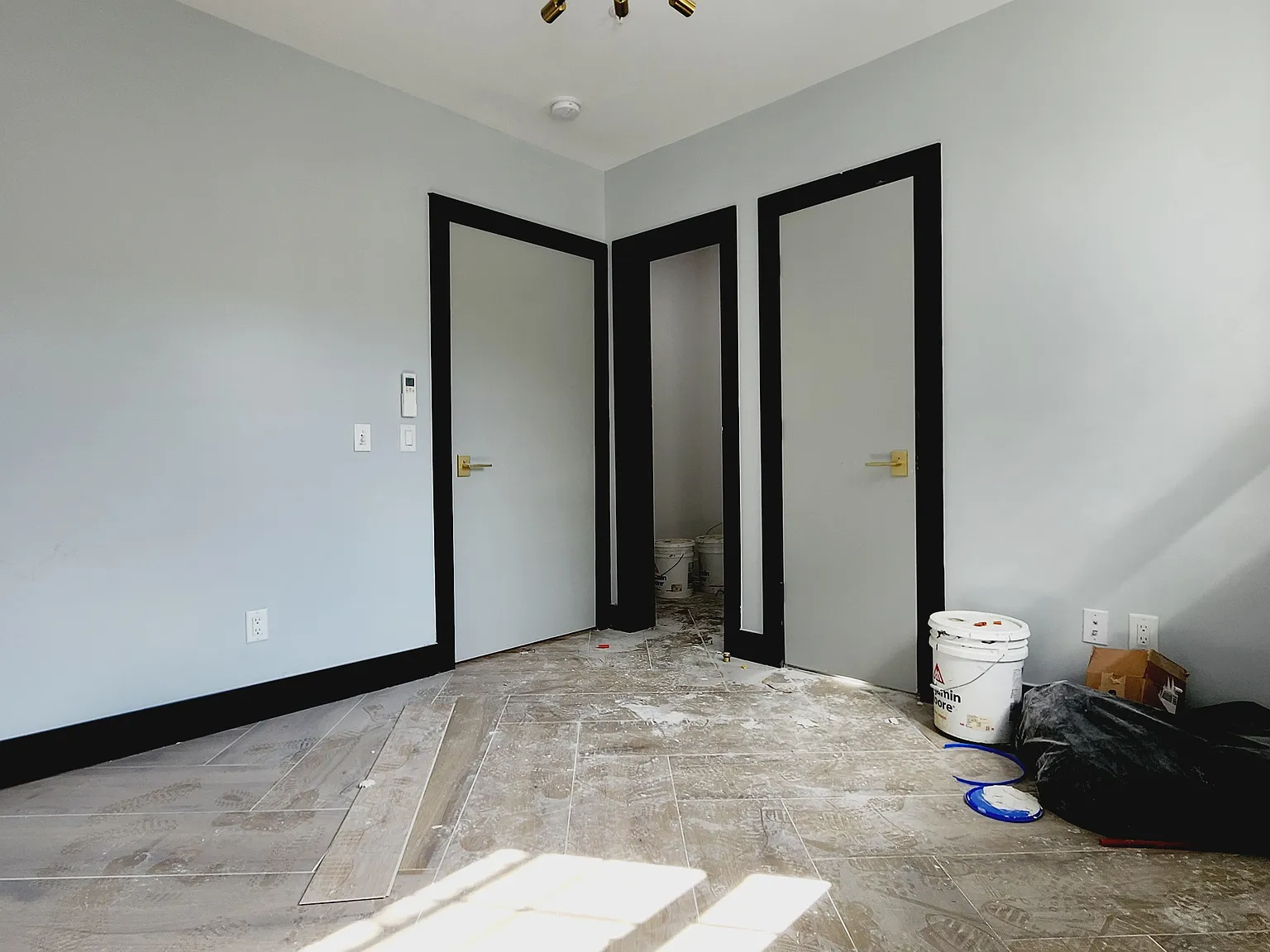 2 bed, 800 sqft, $2,650 — Photo 3