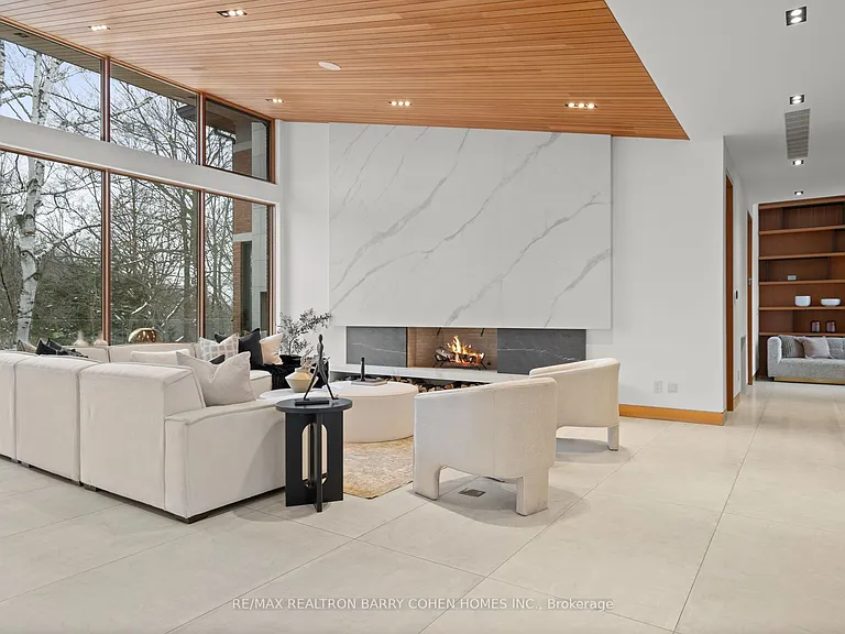 58 Timberlane Dr — Photo 6
